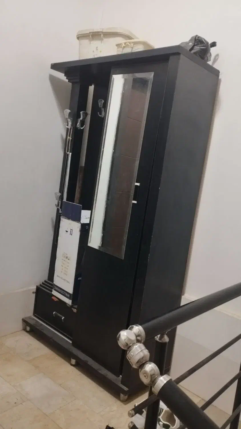 جاکفشی و جالباسی|جاکفشی، کمد، دراور|زاهدان, |دیوار