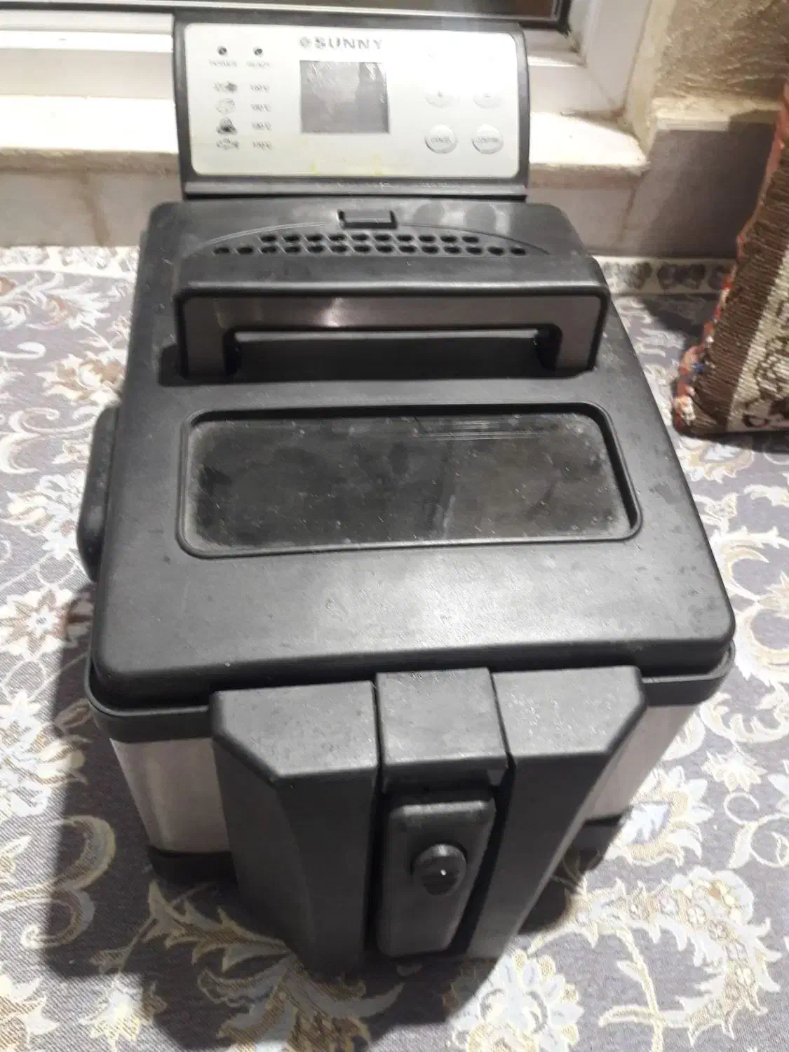 سرخ کن بزرگ تمیز و سالم|اجاق گاز و لوازم برقی پخت‌وپز|مشهد, چهارچشمه|دیوار