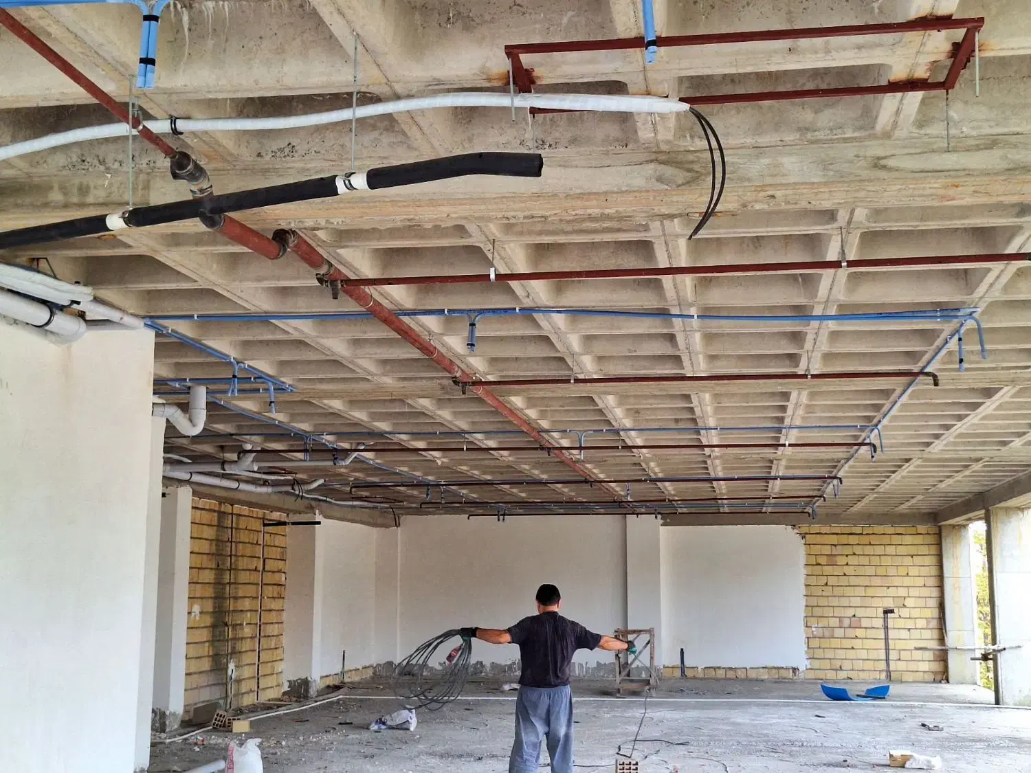 انجام لوله کشی گاز خانگی و تجاری|خدمات پیشه و مهارت|رشت, پیرکلاچای|دیوار