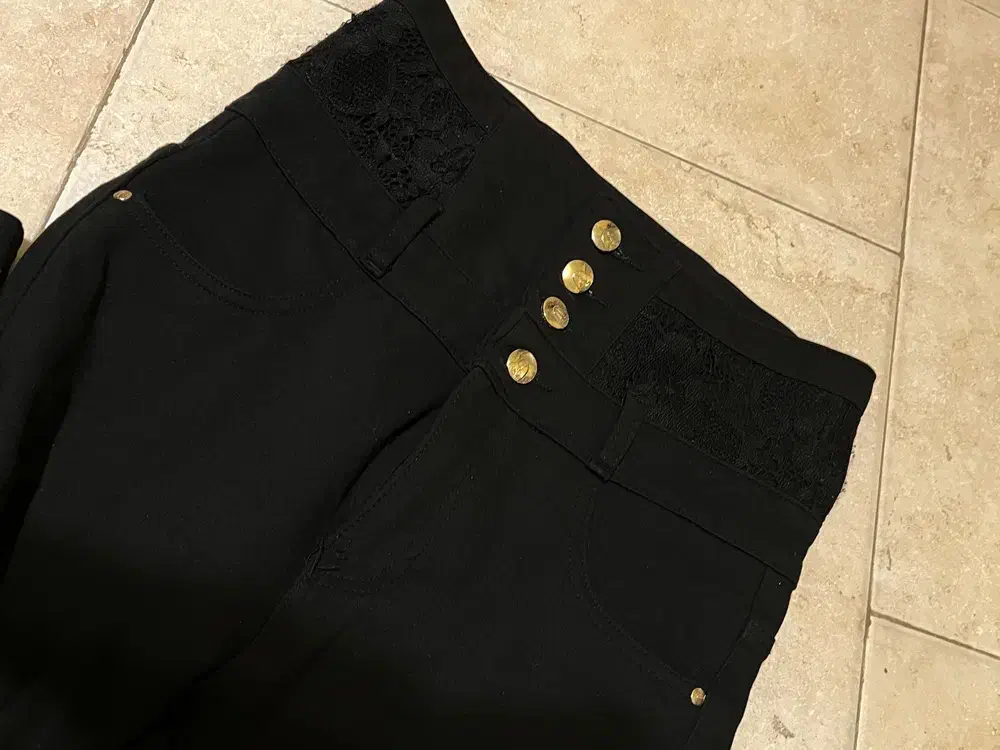 لباس|لباس|نوشهر, |دیوار