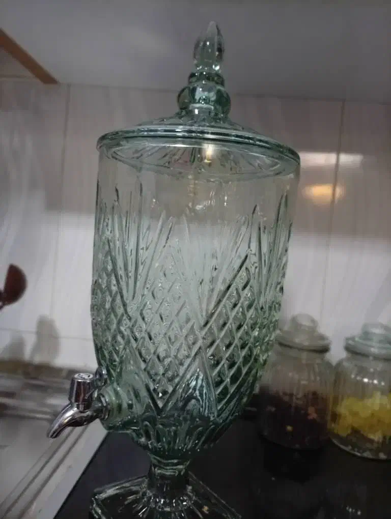 کلمن شیشه ای|ظروف سرو و پذیرایی|هشتگرد, هشتگرد قدیم|دیوار