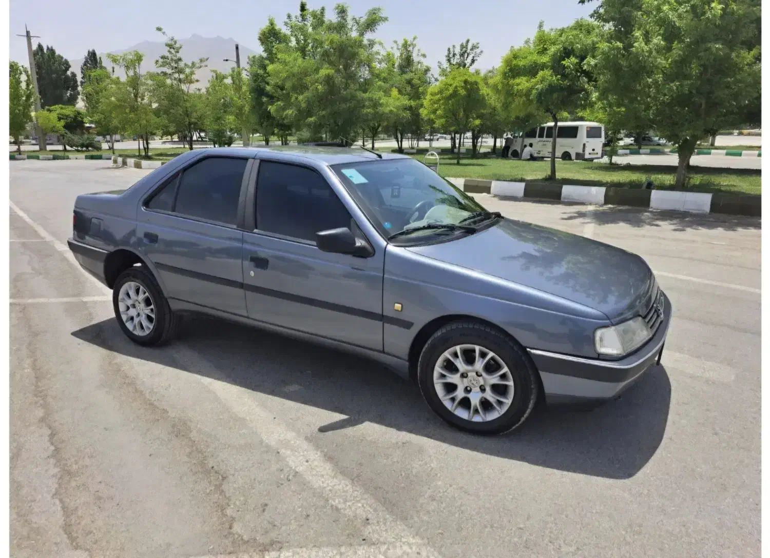 پژو ۴۰۵ glxمدل ۹۶ تر تمیز عطیقه|خودرو سواری و وانت|قروه, |دیوار