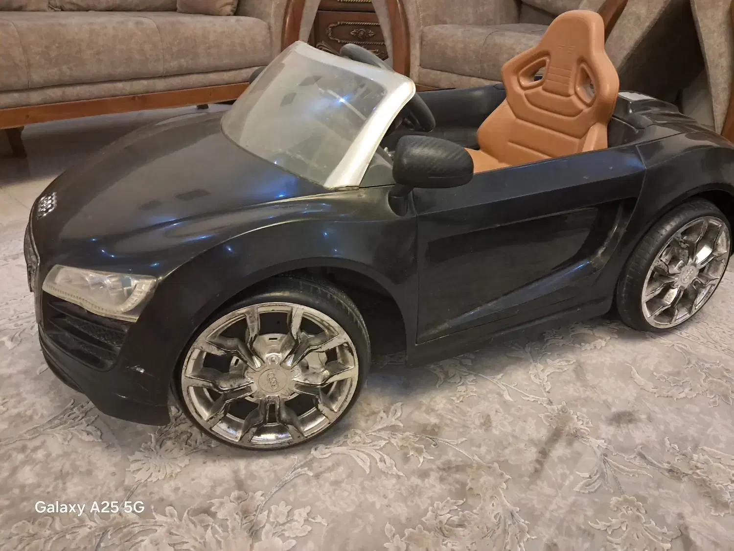 ماشین شارژی آعودی|اسباب‌‌بازی|رشت, حاجی آباد|دیوار