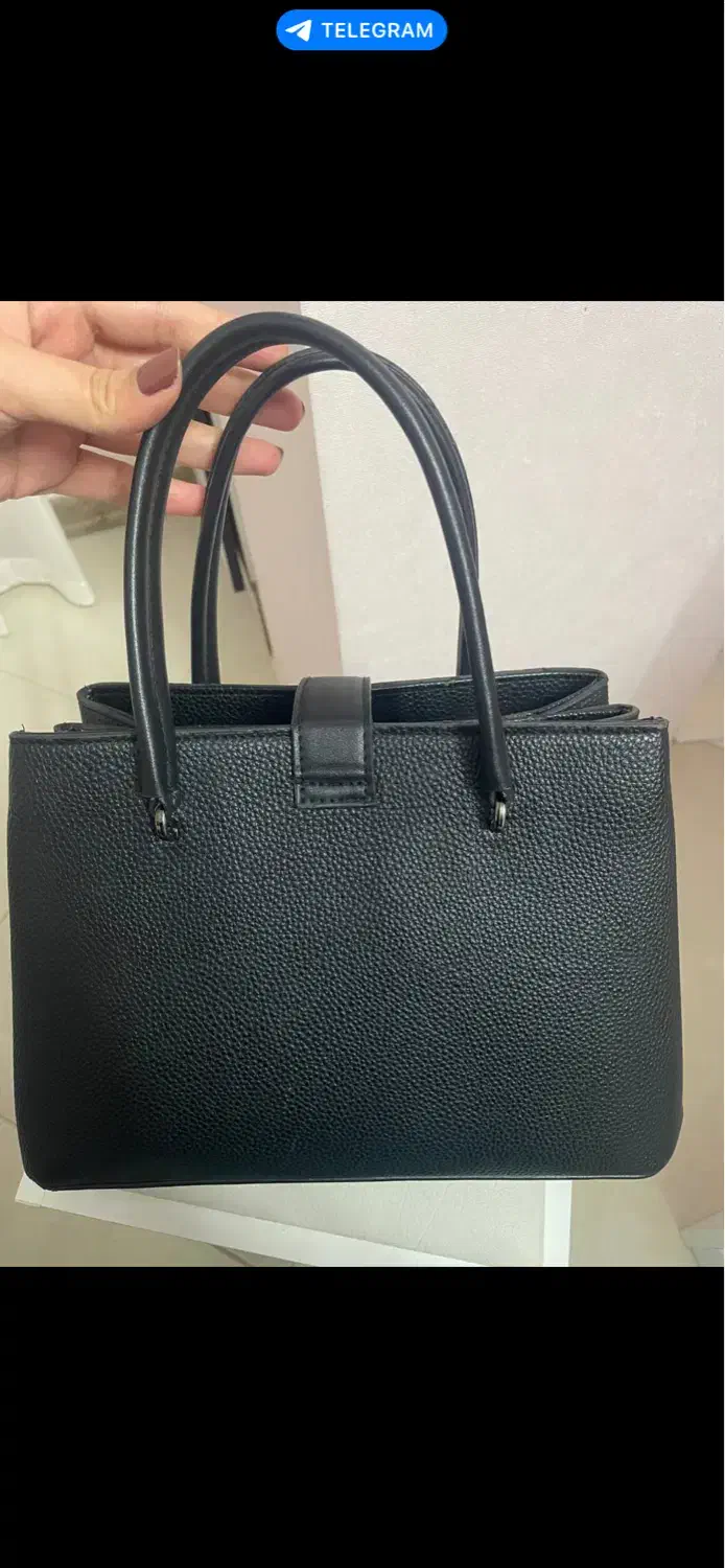 دو عدد کیف|کیف، کفش، کمربند|بجنورد, |دیوار