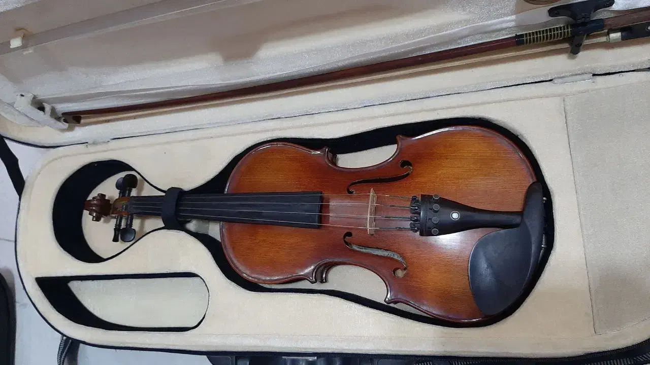 ویولن دست ساز ۳/۴|ویولن|قزوین, |دیوار