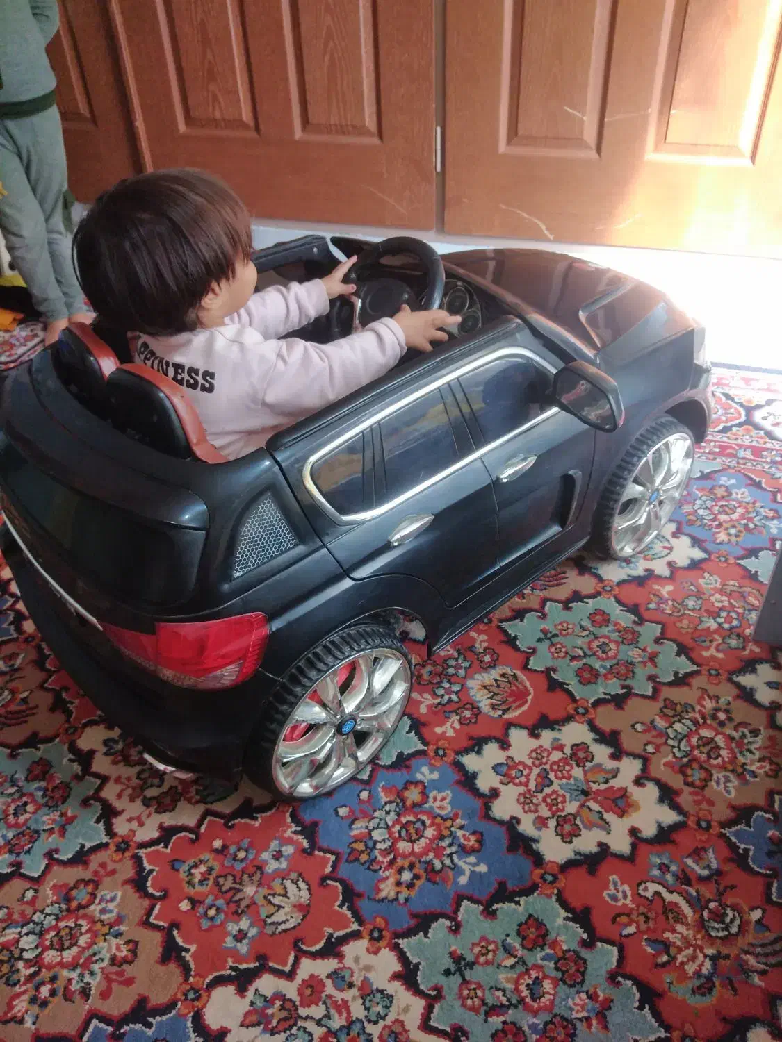 ماشین شارژی شاسی بلند|اسباب‌بازی بچه|سبزوار, توحیدشهر|دیوار