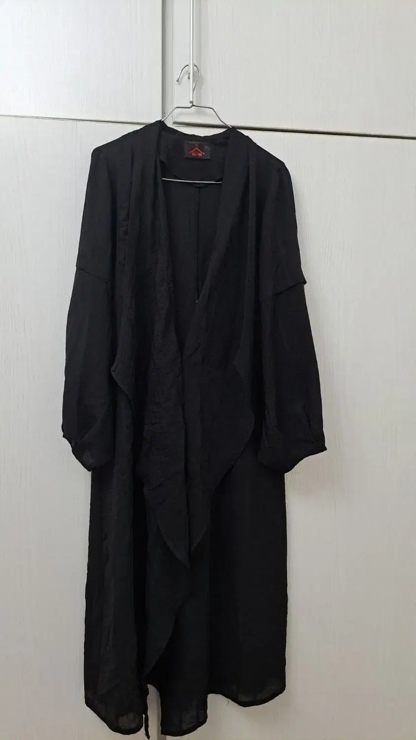 مانتو|لباس|تهران, آسمان|دیوار