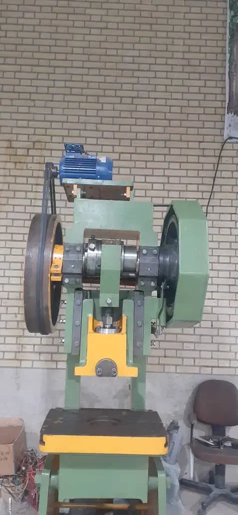 پرس ۲۵ تن|ماشین‌آلات صنعتی|بوئین و میاندشت, |دیوار