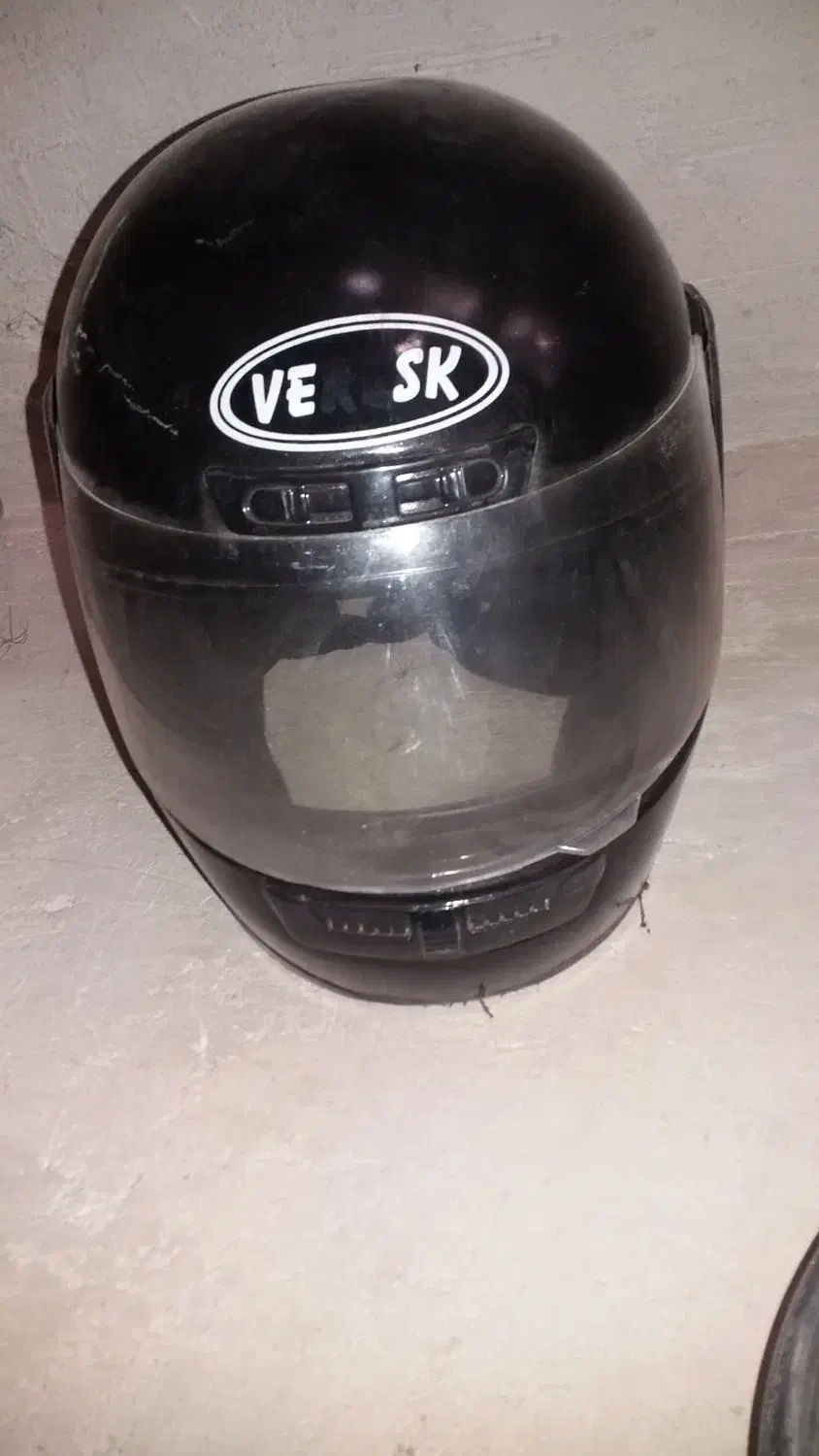 کلاه موتورسواری|موتورسیکلت|خوی, |دیوار