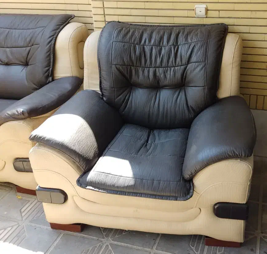 مبل ۷ نفره تمام چرم|مبلمان خانگی و میز عسلی|شیراز, گلشن|دیوار