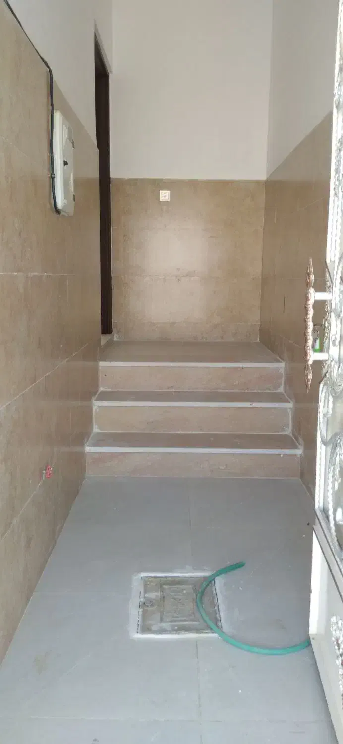 ویلایی نوساز کلیدنخورده گلپایگان شهرک الوند|فروش خانه و ویلا|گلپایگان, |دیوار