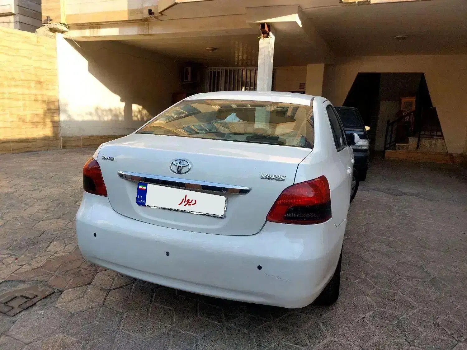 تویوتا یاریس وارداتی|خودرو سواری و وانت|مشهد, آزادشهر|دیوار