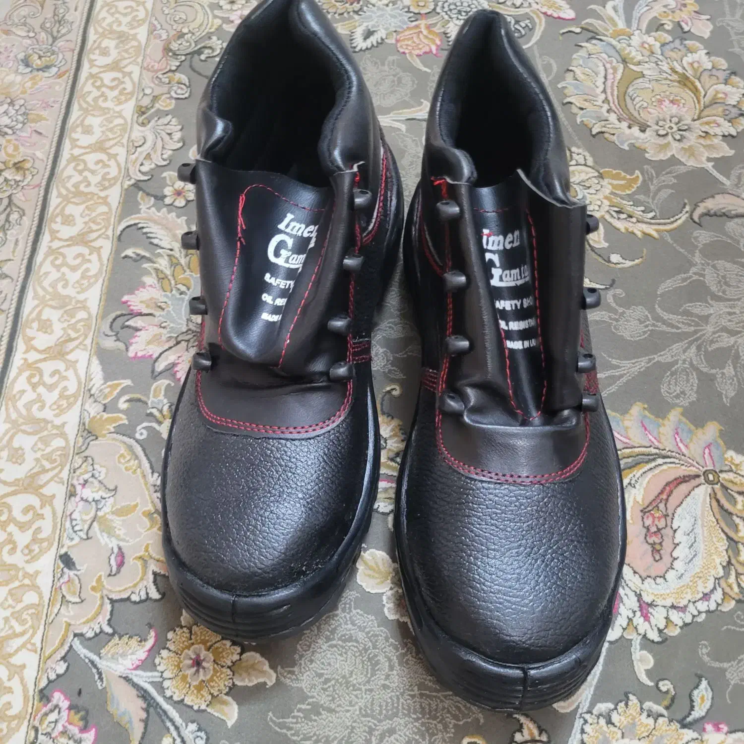 کفش ایمنی و دستکش|کیف، کفش، کمربند|مبارکه, |دیوار