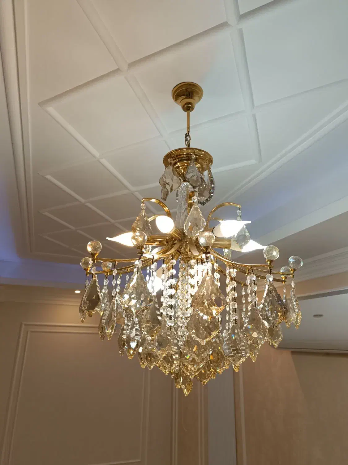 لوستر کلاسیک|لوستر و چراغ آویز|رشت, رشتیان|دیوار