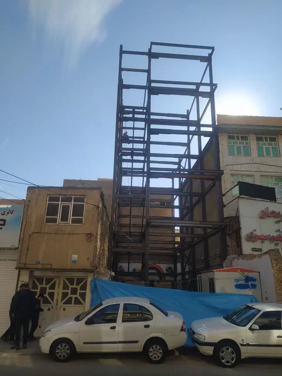 جوشکار اسکلت فلزی سبک و سنگین|خدمات پیشه و مهارت|اسلامشهر, باغ فیض|دیوار