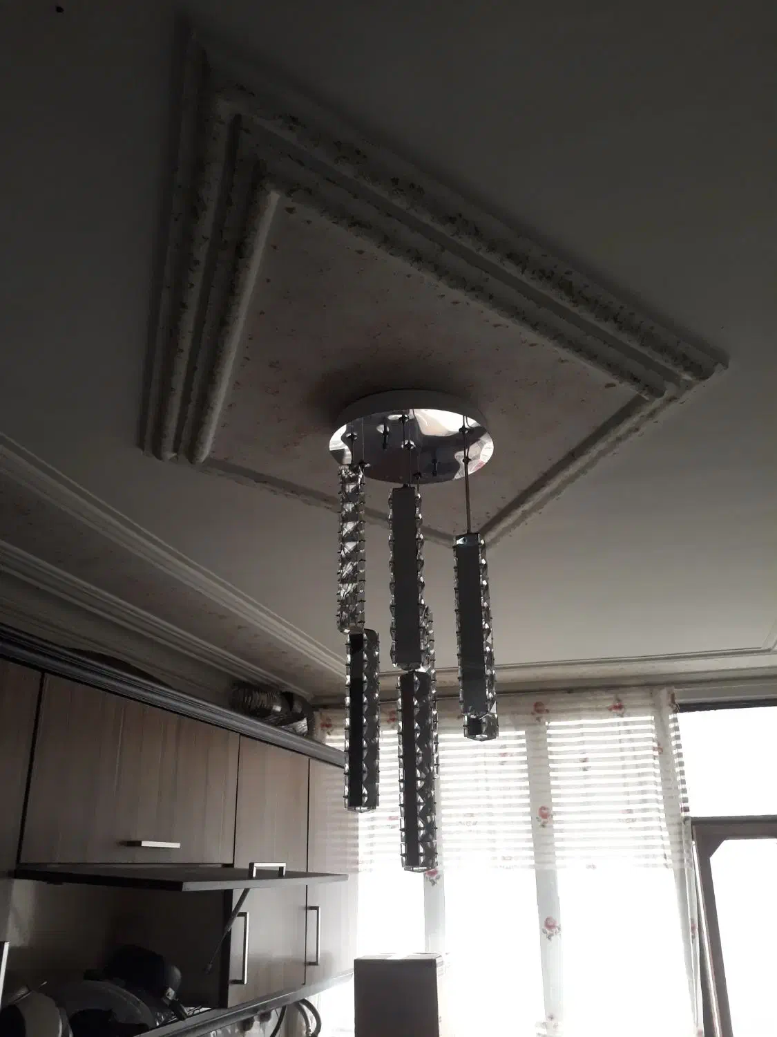 ۵ عدد لوستر کهکشانی تمام کیریستال ریموت دار|لوستر و چراغ آویز|گلستان (تهران), |دیوار