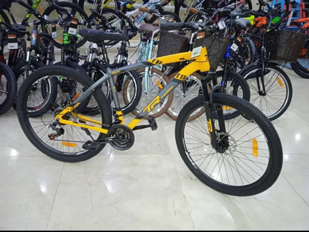 دوچرخه حرفه ایTR(جهان دوچرخ قم)|دوچرخه، اسکیت، اسکوتر|قم, نیروگاه|دیوار