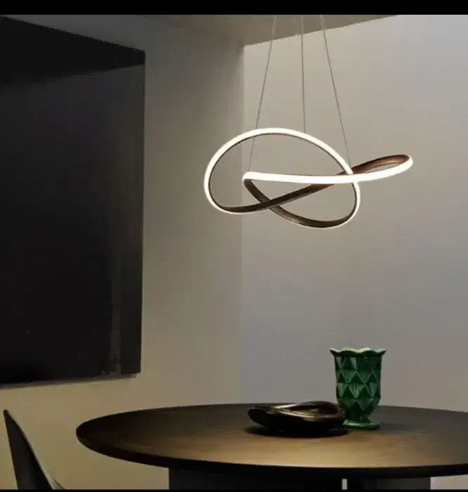 لوستر مدرن LED با طراحی حلقه‌ای هوشمند|لوستر و چراغ آویز|تهران, سازمان برنامه شمالی|دیوار
