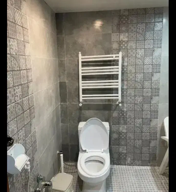 ویلایی . حیاط دار . پروین اعتصامی|اجارهٔ خانه و ویلا|شیراز, پودنک|دیوار