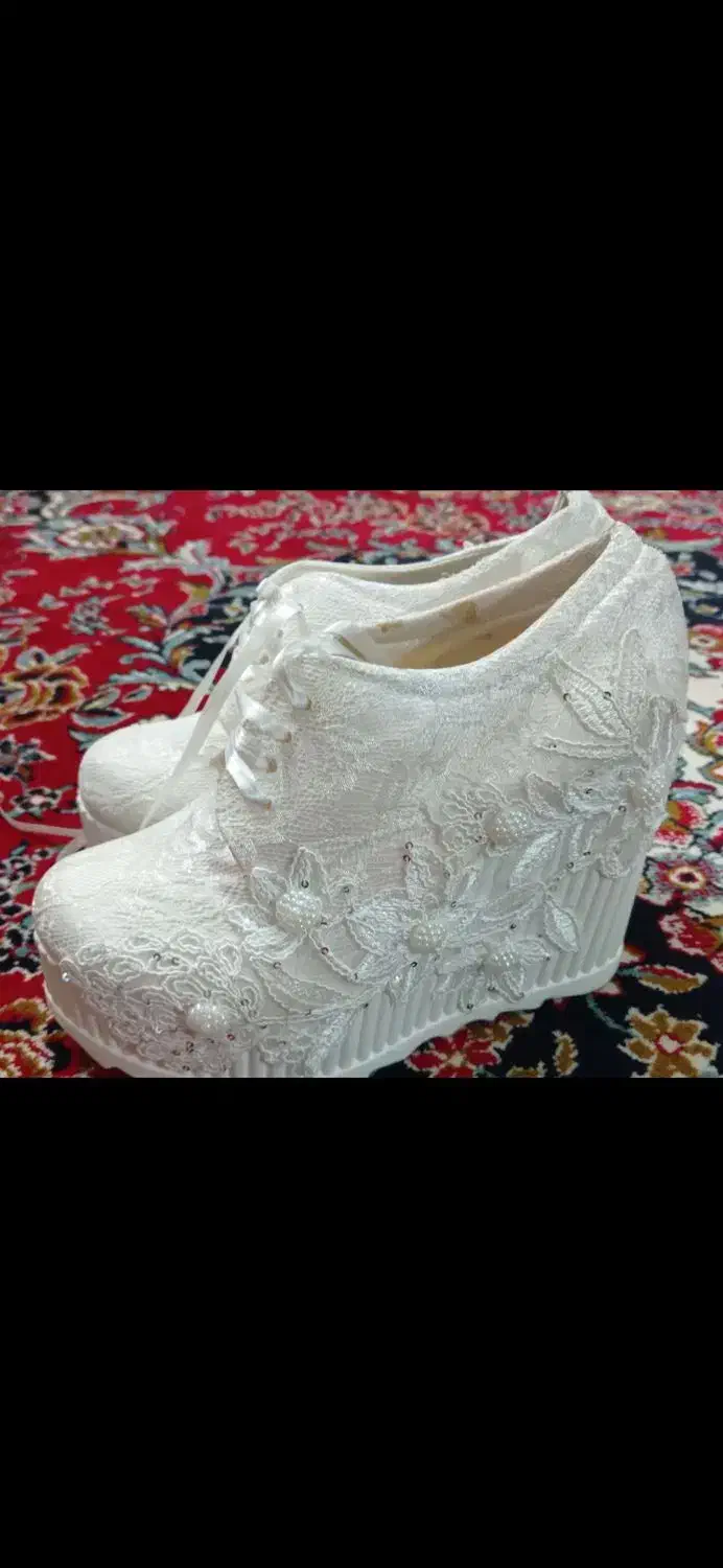 کفش کتانی عروس نو سایز ۳۷|کیف، کفش، کمربند|زابل, |دیوار