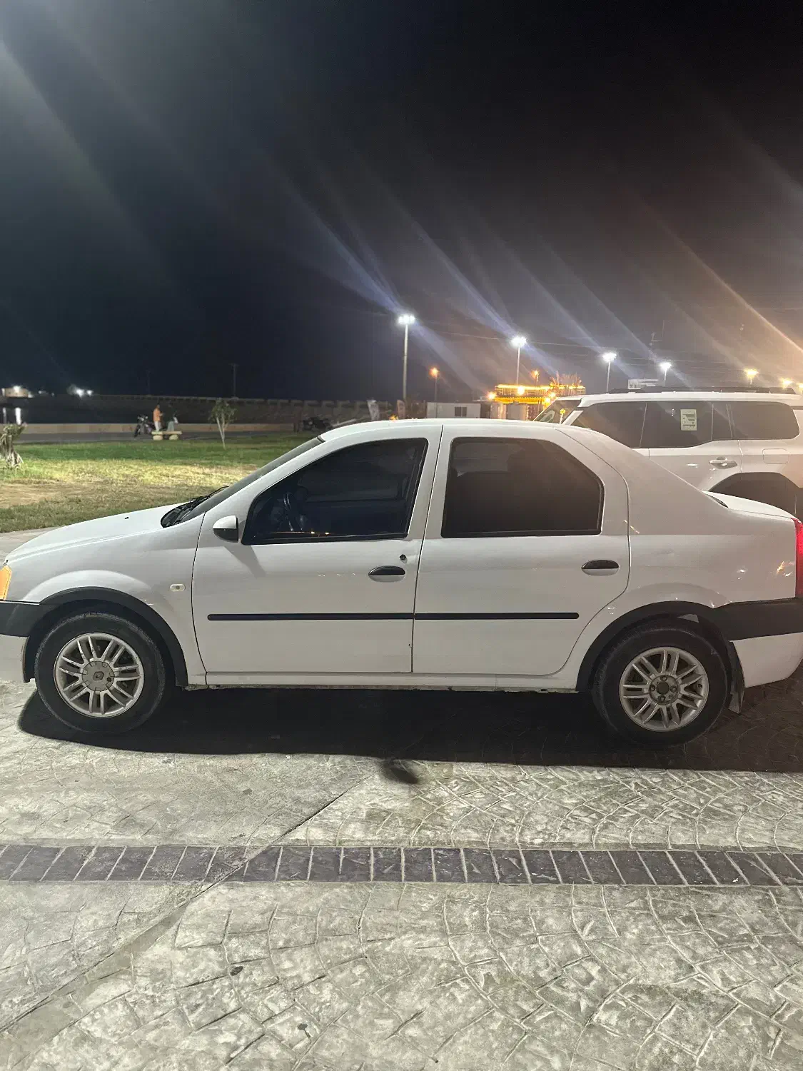 L90|خودرو سواری و وانت|قشم, |دیوار