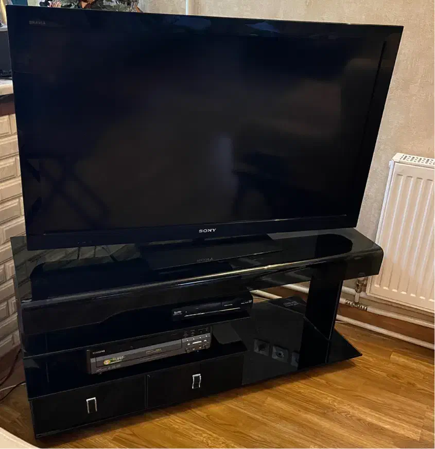 ال سی دی سونی ۴۵ اینچ درحد نو|تلویزیون و پروژکتور|اراک, |دیوار