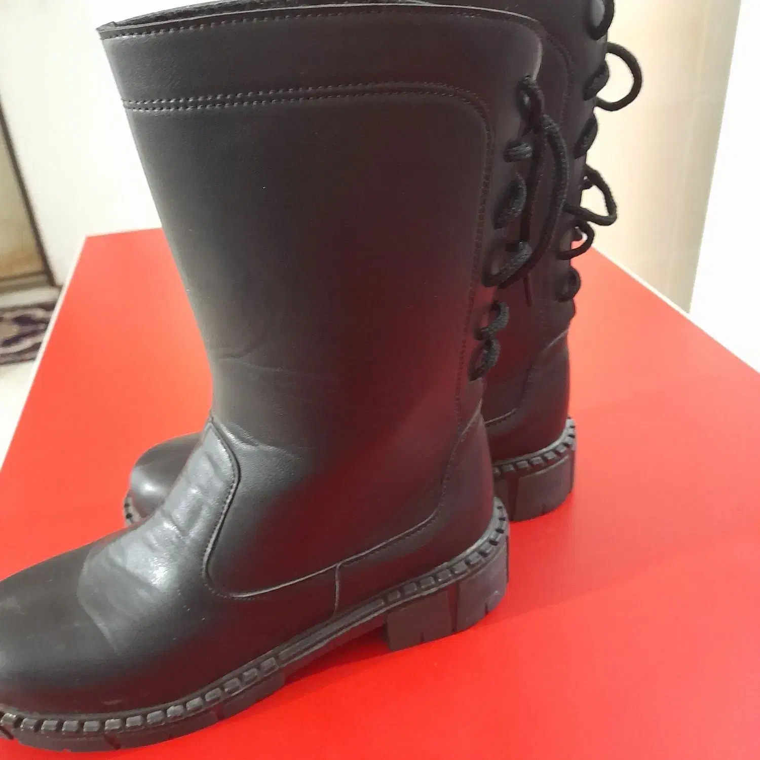 بوت زنانه و بچه گانه|کیف، کفش، کمربند|صدرا-فارس, فاز ۲|دیوار