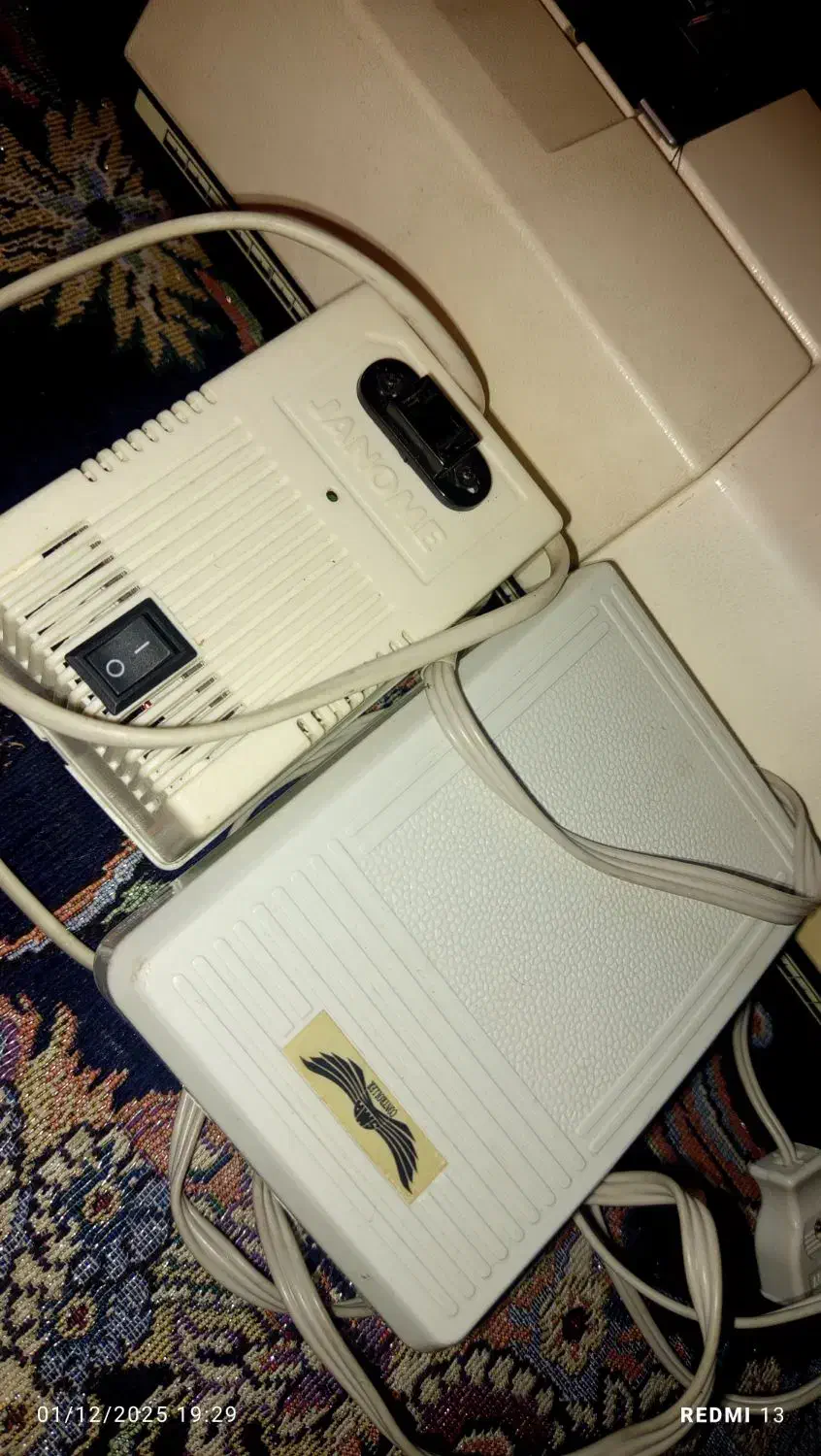 چرخ خیاطی ژانومه|چرخ خیاطی و ریسندگی|مسجد سلیمان, |دیوار