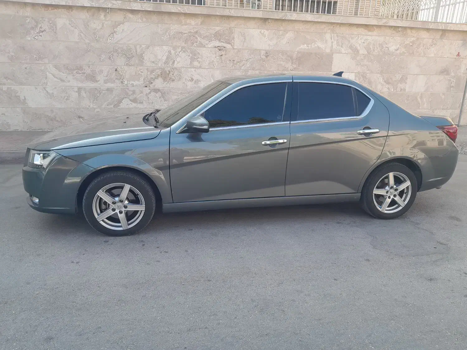 دنا پلاس 6 دنده توربو|خودرو سواری و وانت|بندرعباس, |دیوار