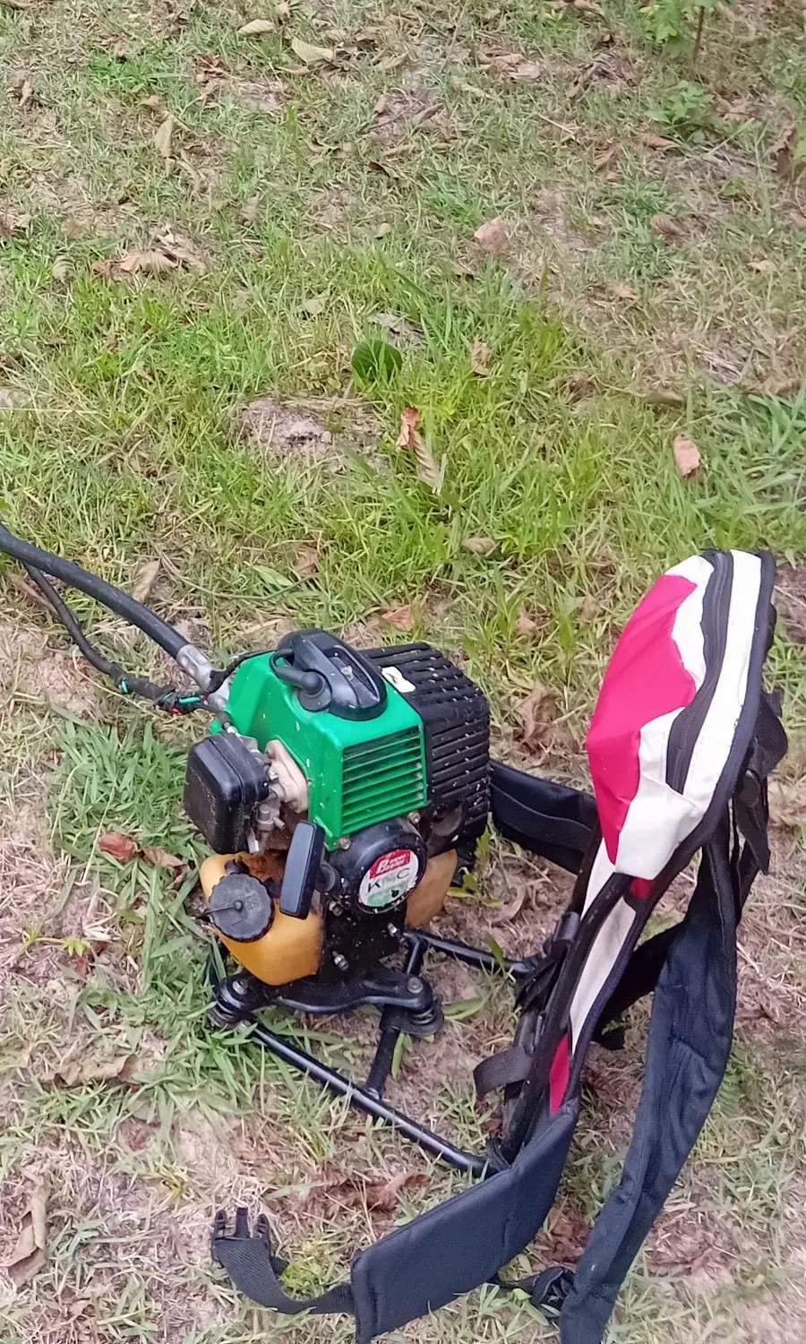 زدن علف های هرز و چمن زنی|خدمات باغبانی و درختکاری|رشت, توشیبا|دیوار