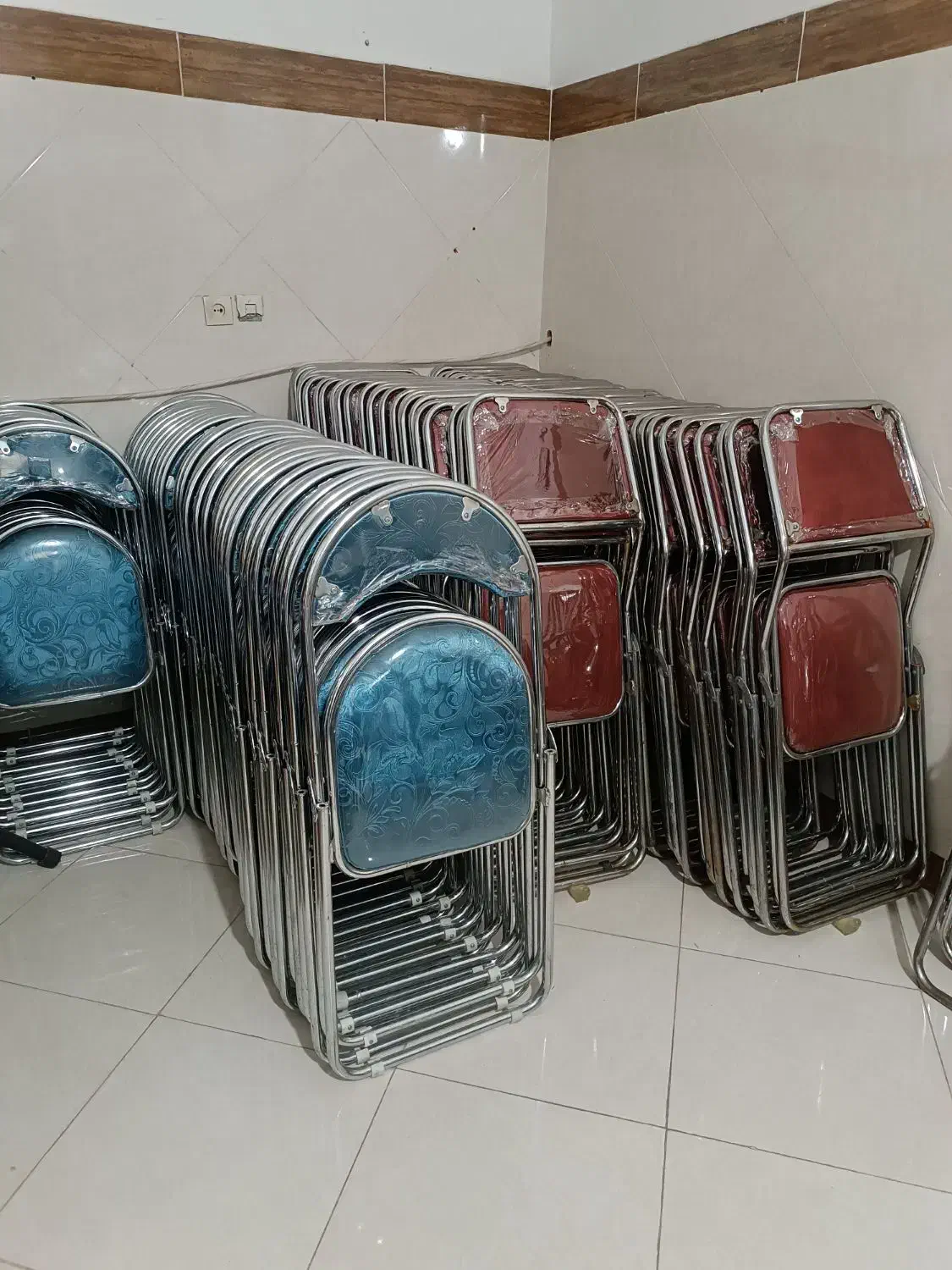 کرایه صندلی و باند و حجله|خدمات پذیرایی، مراسم|گلپایگان, |دیوار