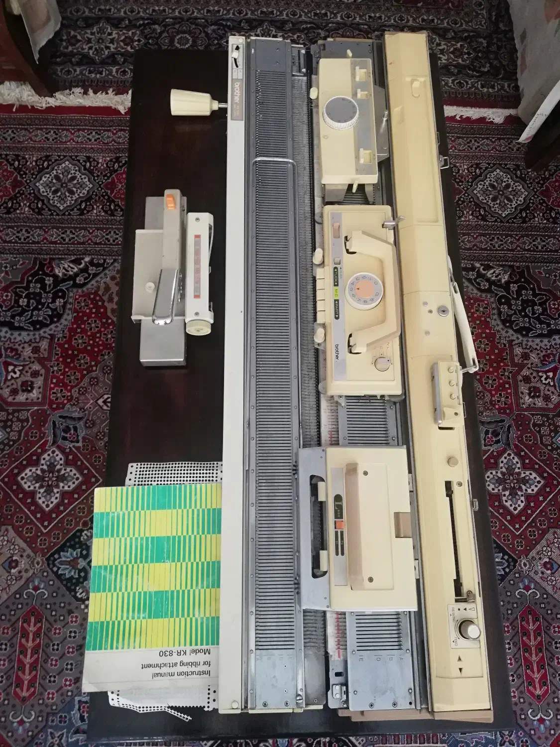 ماشین بافتنی برادر|چرخ خیاطی و ریسندگی|شاهینشهر, پاسداران|دیوار