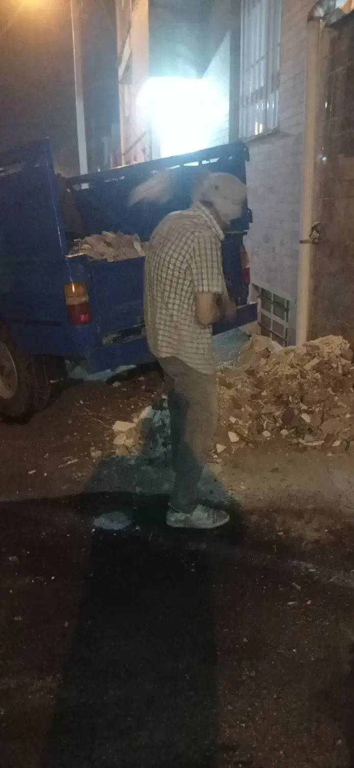 نیسان کمپرسی انواع مصالح ساختمانی وحمل نخاله|خدمات حمل و نقل|بروجرد, |دیوار