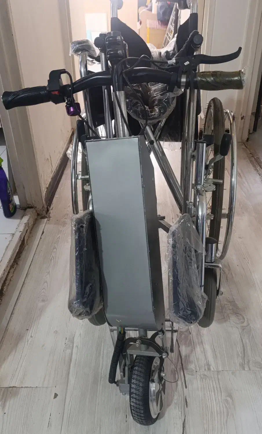 ویلچر  کشنده|آرایشی، بهداشتی، درمانی|اسلام‌شهر, شهرک واوان|دیوار