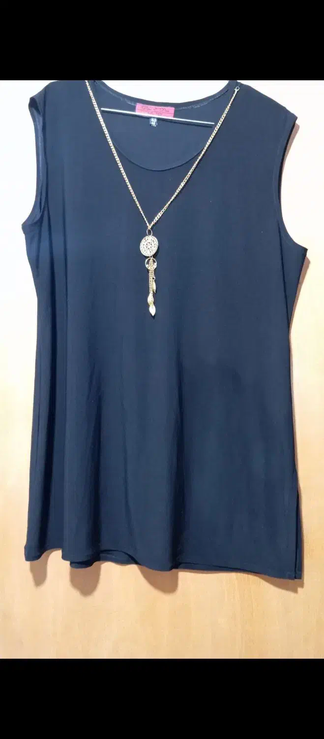 لباس مجلسی|لباس|کنگاور, |دیوار