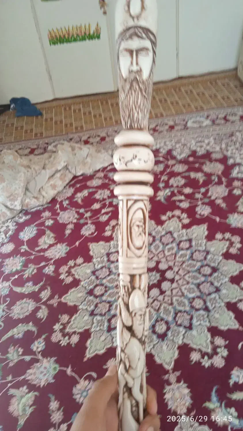 عصا کنده کاری 480رخ|کلکسیون اشیاء عتیقه|اقبالیه, |دیوار