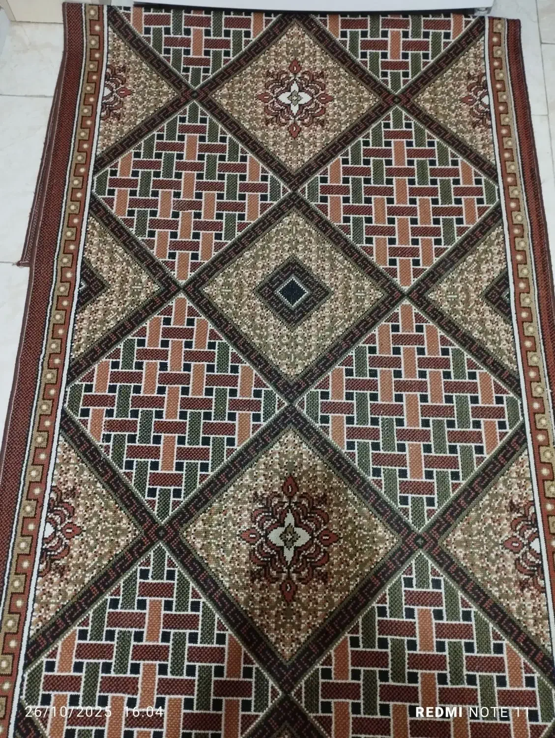 فرش|فرش|هشتگرد, شهرک گلها|دیوار