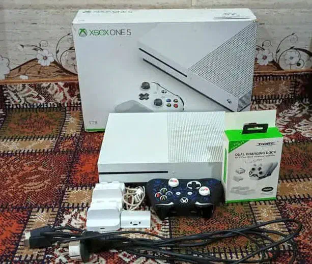 Xbox one s|کنسول، بازی ویدئویی و آنلاین|بندر ماهشهر, |دیوار