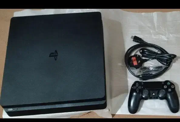 پلی استیشن PS4 SLIM 1TB کپی خور ورژن ۹|کنسول، بازی ویدئویی و آنلاین|زاهدان, |دیوار