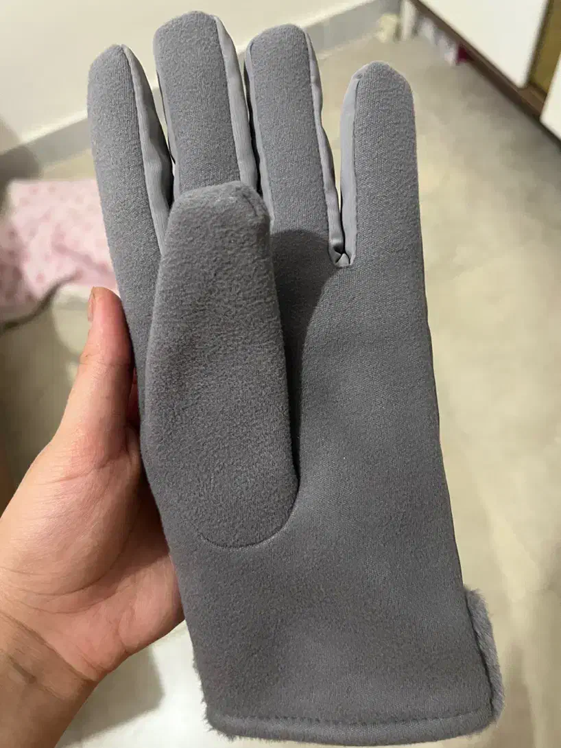 دستکش|لباس|شاهرود, |دیوار