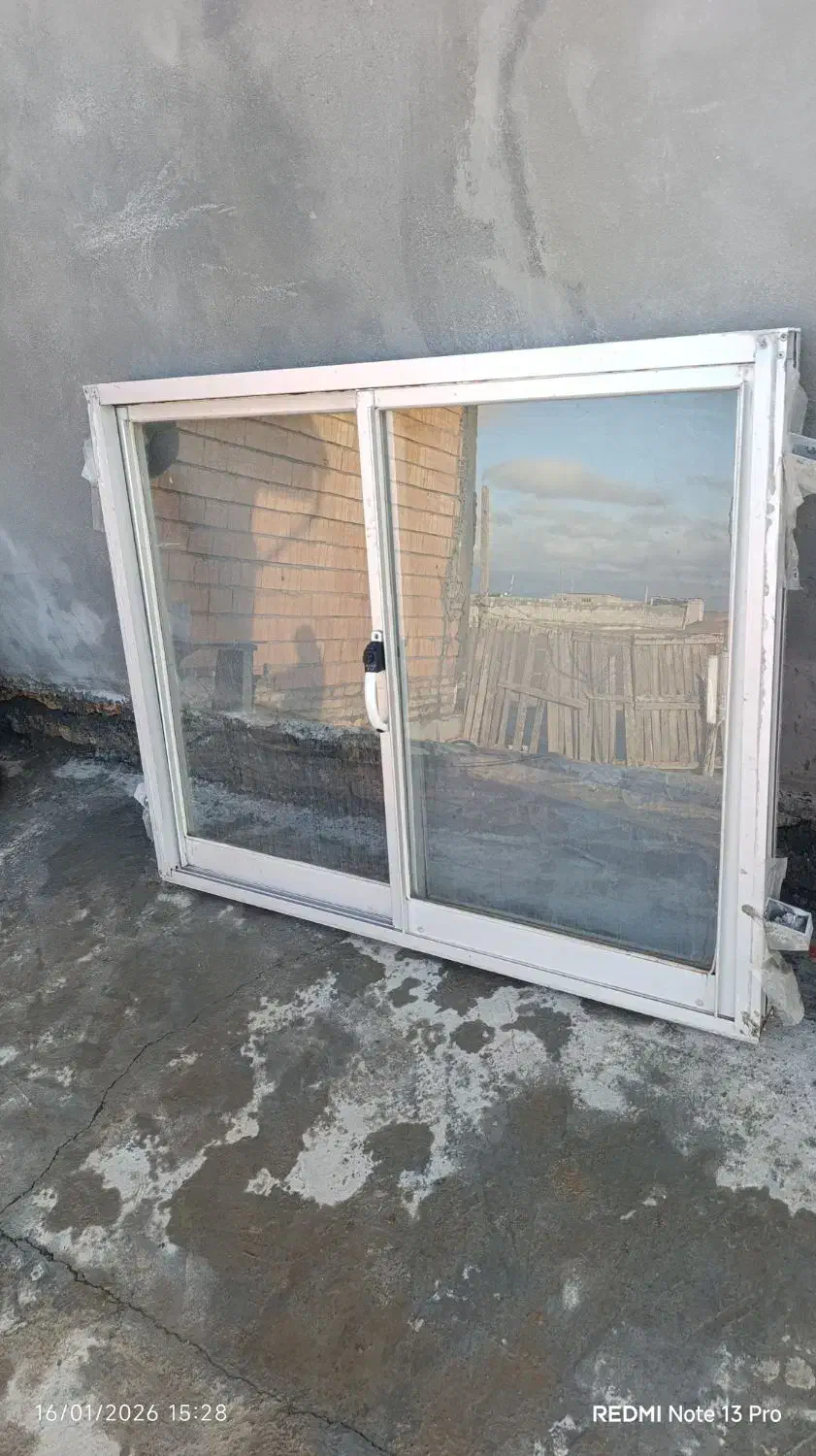در و پنجره آلومینیومی در حد نو|مصالح و تجهیزات ساختمان|گمیشان, |دیوار