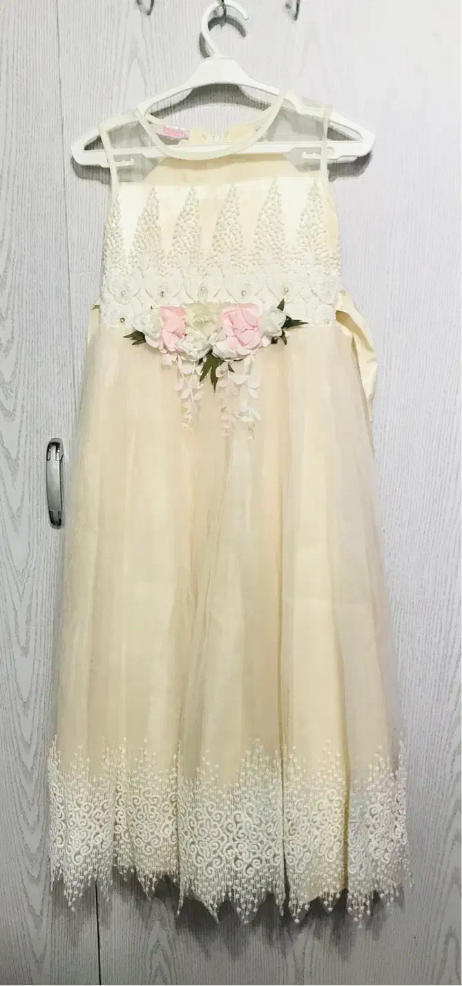 لباس عروس بچه گانه|لباس|شیراز, فرگاز|دیوار