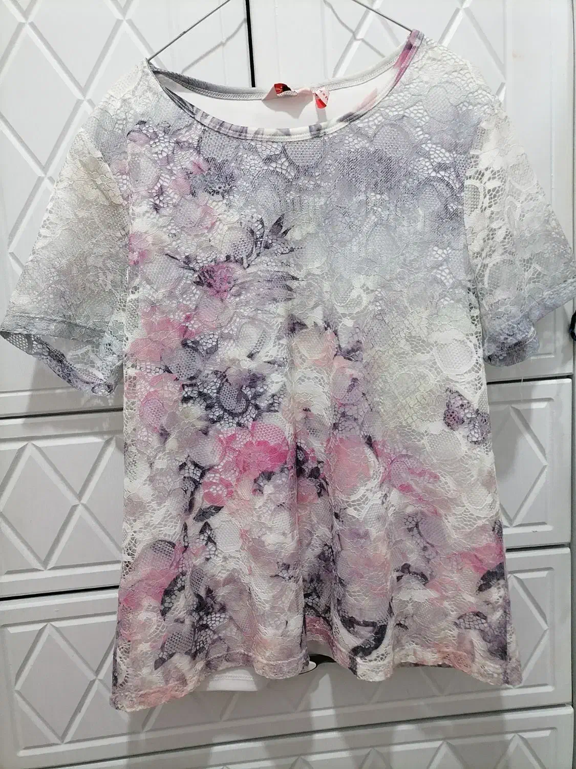 تعدادی لباس|حراج|رشت, شهرک صبا|دیوار