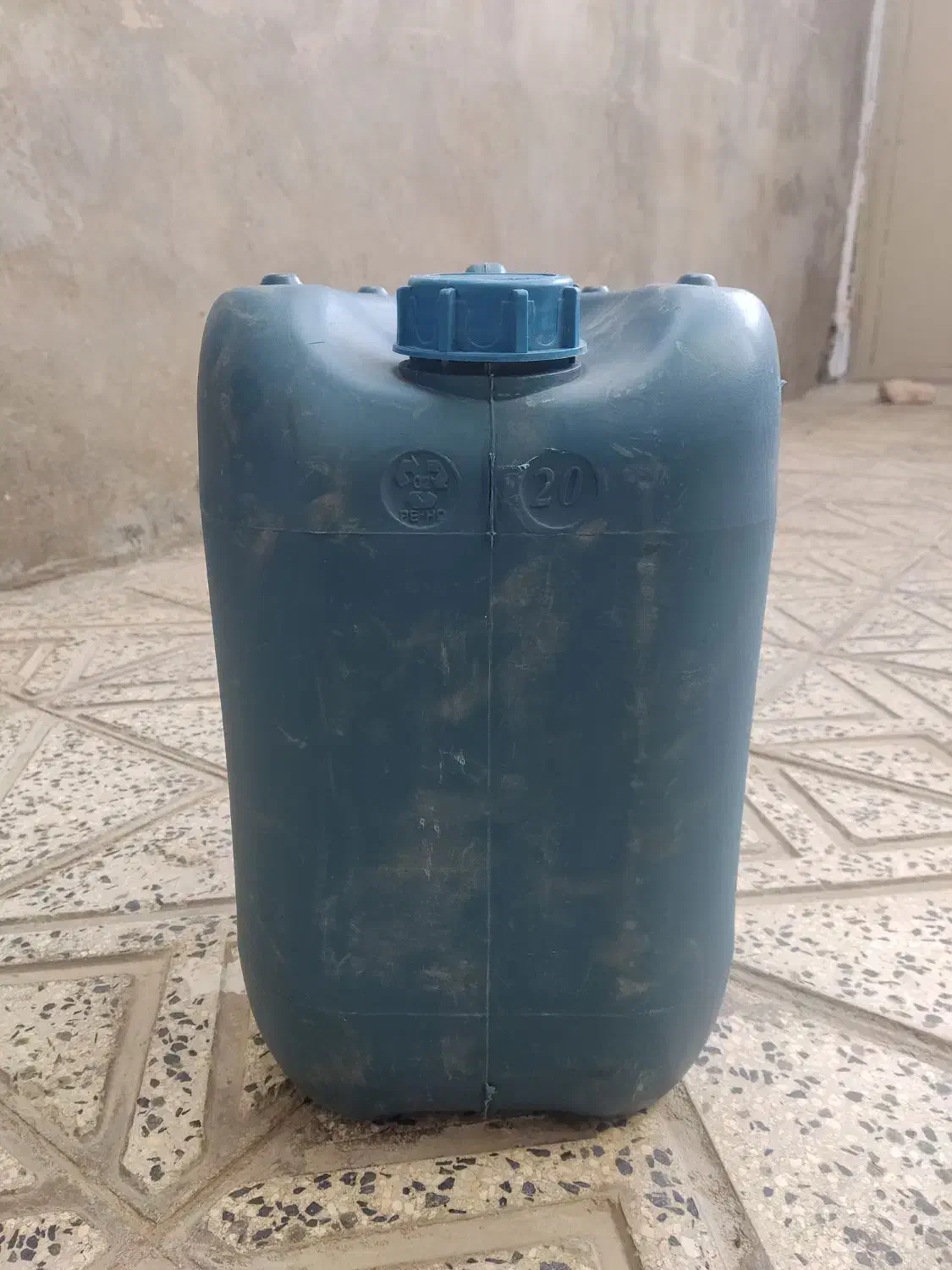 دبه 20لیتری بادوام و محکم|ظروف نگهدارنده، پلاستیکی، یکبارمصرف|مریوان, |دیوار