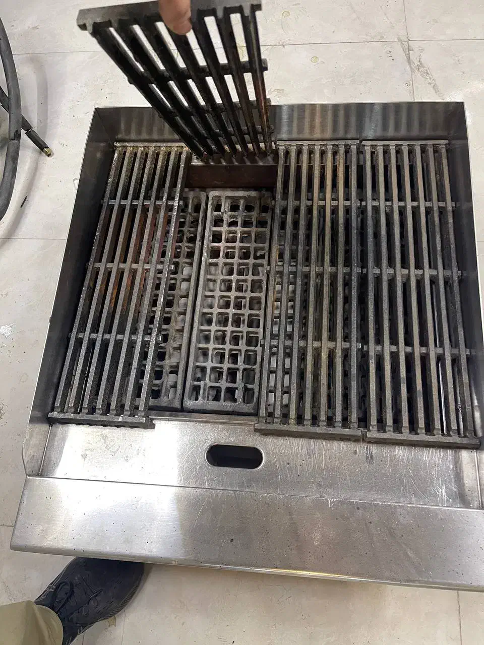 گریل آمریکایی و فر ساندویچ|کافی‌شاپ و رستوران|خرم‌آباد, |دیوار