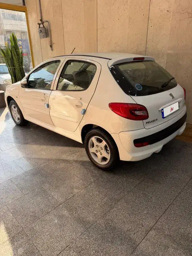 207 اتوماتیک سقف فلز|خودرو سواری و وانت|تهران, تهرانپارس شرقی|دیوار