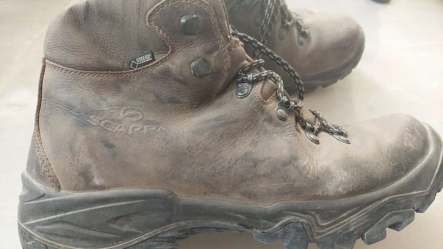 کفش کوهنوردی اسکارپا SCARPA اصل|کیف، کفش، کمربند|زاهدان, |دیوار