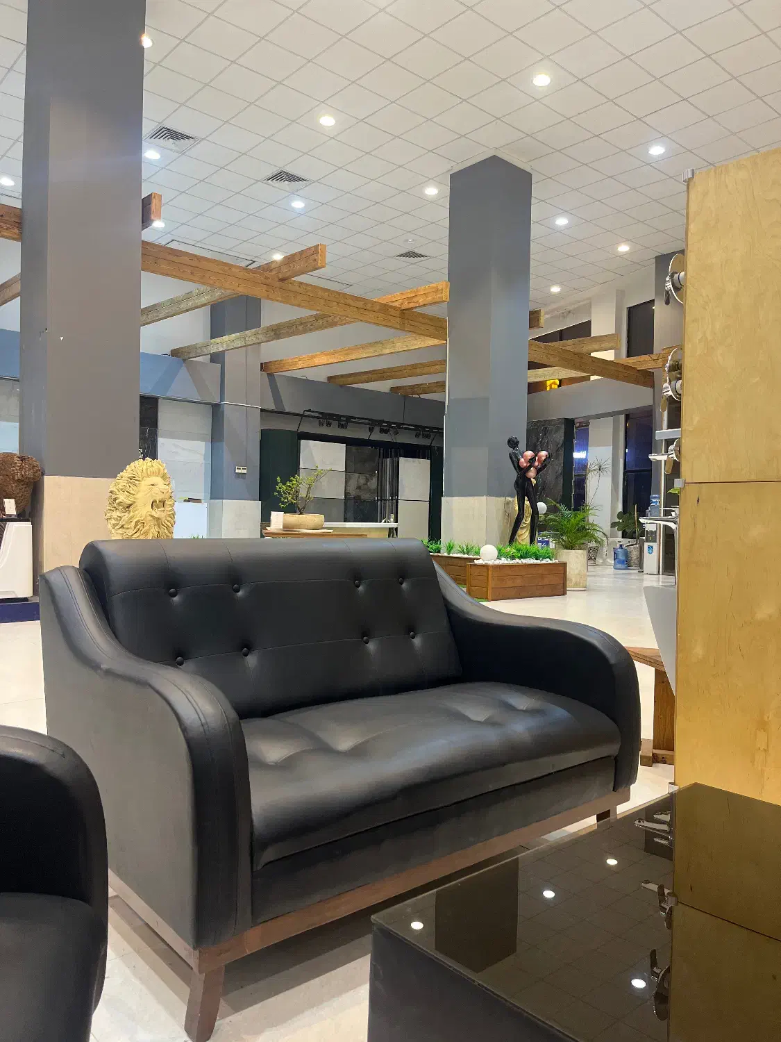 سرایداری|استخدام سرایداری و نظافت|ایزدشهر, |دیوار