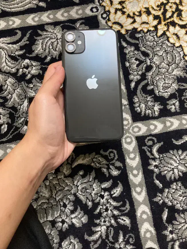 ایفون ۱۱باطری۸۰مشکی|موبایل|گرگان, |دیوار