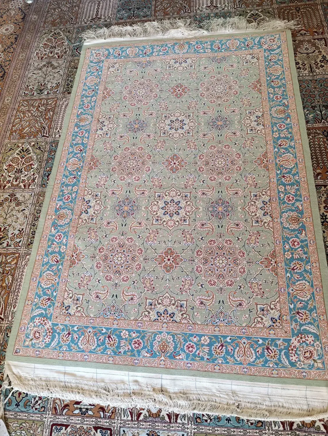 فرش دستباف تمام ابریشم|فرش|تهران, پاسداران|دیوار